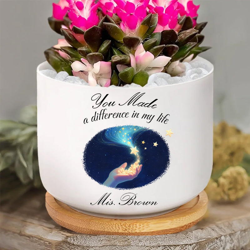 Custom A Thank You That Blossoms – Personalized Ceramic Plant Pot – Back to School, Teacher Appreciation, End of Year Gift for Teacher