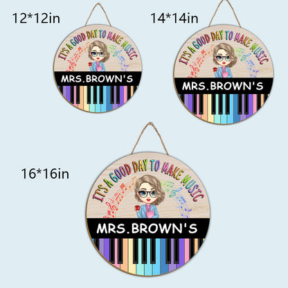 Custom “It’s a Good Day to Make Music” Wooden Sign – Personalized Name & Character – Gift for Music Teachers or Music Room