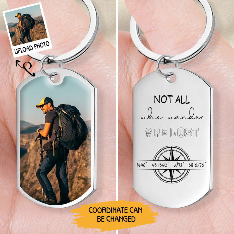 Custom Photo Wanderlust – Personalized Travel Keychain with Coordinates for Wanderlust, Travel Anniversaries, and Adventure Seekers