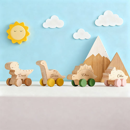 Personalized Dinosaur Family Toy on Wheels – Custom Wooden Keepsake with Engraved Names – Gift for Babies and Families