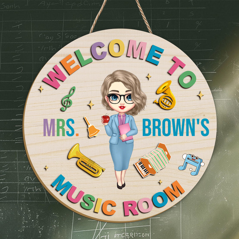 Custom Welcome to Music Room Wooden Sign – Personalized Name & Character – Gift for Music Teachers or Classroom Decor
