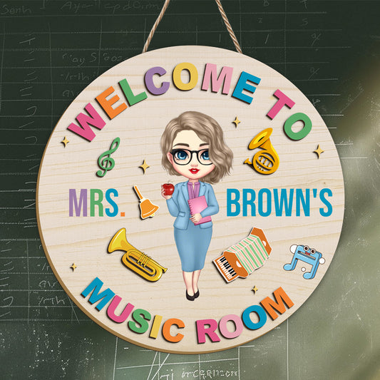 Custom Welcome to Music Room Wooden Sign – Personalized Name & Character – Gift for Music Teachers or Classroom Decor