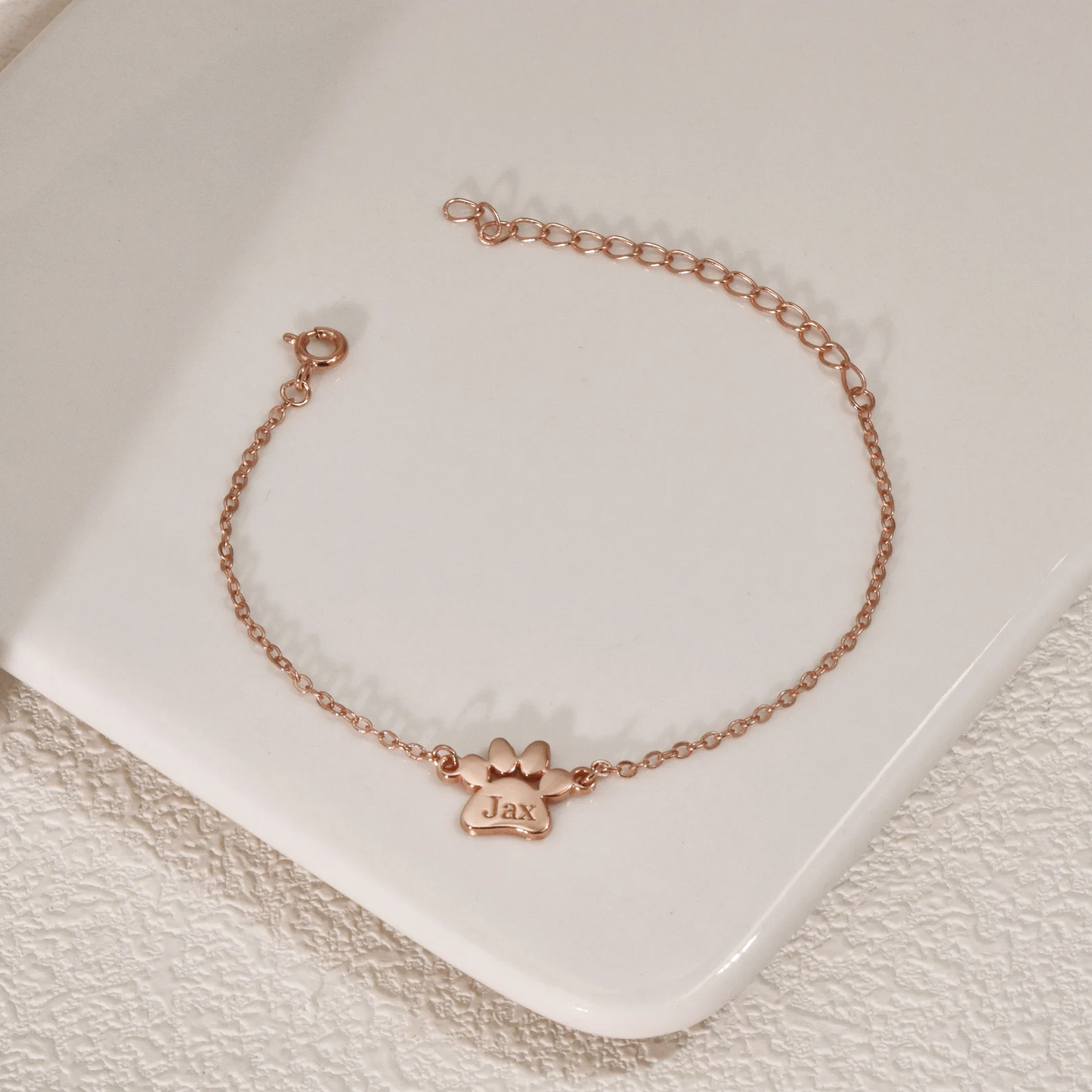 Custom Paw Print Bracelet – Engraved Pet Name Plates – Gift for Pet Lovers