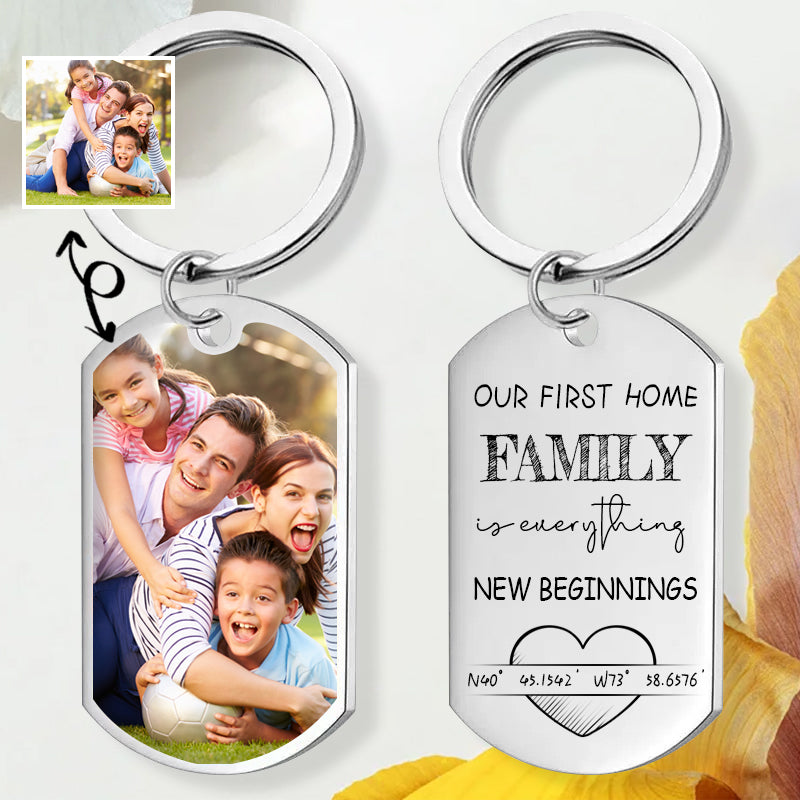Custom Photo Our First Home – Personalized Keepsake Keychain with Coordinates for Families, Housewarmings, and New Beginnings