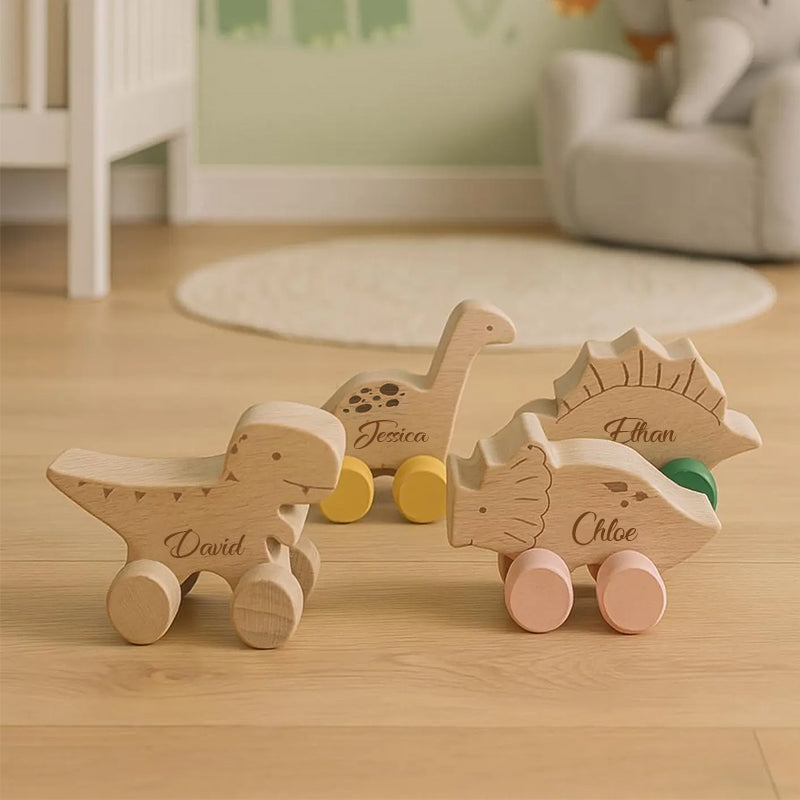 Personalized Dinosaur Family Toy on Wheels – Custom Wooden Keepsake with Engraved Names – Gift for Babies and Families