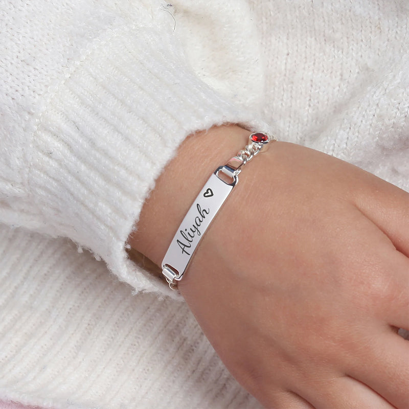 Custom Baby and Family Bracelet – Personalized Name Plate with Birthstone – Perfect Gift for Babies, Children, and Family