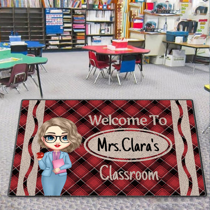 Custom Teacher Name Doormat – Personalized Classroom Welcome Mat, Back to School Gift for Teachers, Educators, and Staff